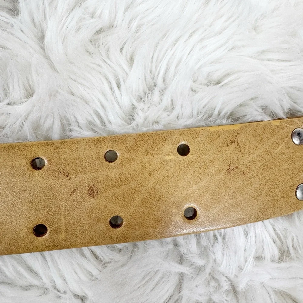 VINTAGE The Buckle Y2K Wide Tan Leather Belt Size XL Tooled Cutout Boho Festival